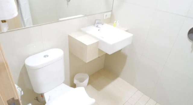 Obchodní Dvoulůžkový s manželskou postelí pokoj Yokotel Hotel