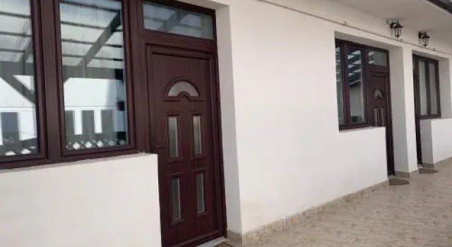 Aranykorona Hotel-tterem  Stl Pince, Buchen Sie Hotel Miskolc 