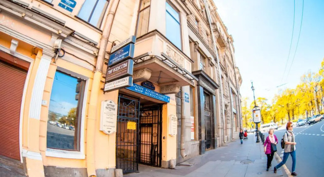 Хостел Angel Court Yard, Забронировать Хостел Хостелы Санкт-Петербурга, рядом с Медный всадник, Хостел