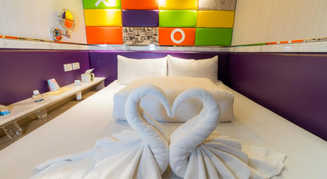 Capsule Hostel