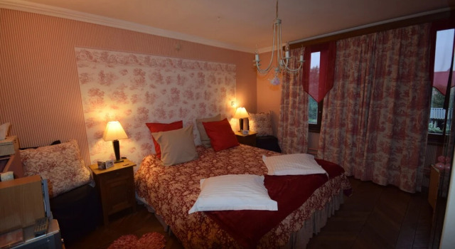 Gîte Le Château De Frankie, Rezerwuj Hotel  