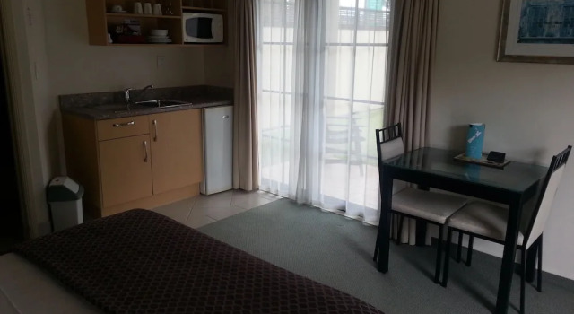 Люкс Deluxe Stay 280 & Stay 284 Rotorua - Refurbished Modern Accommodation