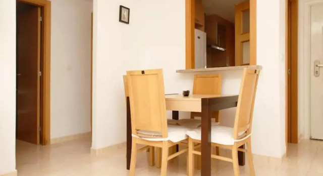 Apartment With 2 Bedrooms in Orpesa, With Wonderful sea View, Shared Pool and Enclosed Garden Near the Beach, Забронировать Апартаменты/квартира Отели Azahar Coast с парковкой, Парковка