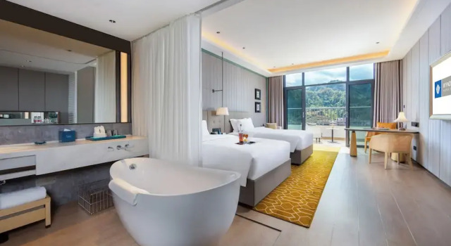 Двухместный семейный номер Standard Wyndham Grand Plaza Royale Hot Springs Fenghuang