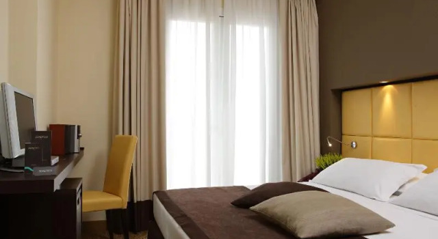 Двухместный номер Comfort с балконом Hotel Aqua