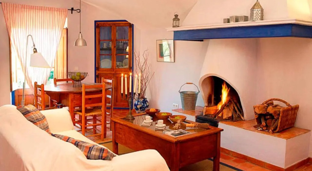 Семейные апартаменты Hotel la Plaça Madremanya