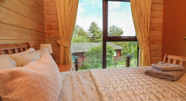 Moonlake Lodge