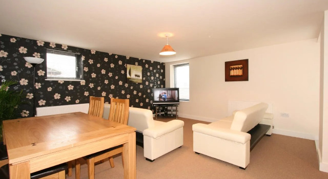 Gloucester Road Serviced Apartments by Roomsbooked, Varaa Huoneisto Asunnot kohteessa Merseyside, Huoneisto