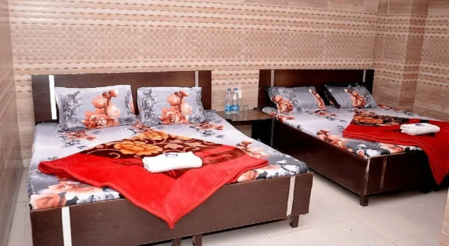 Четырёхместный семейный номер Standard Asha Guest House