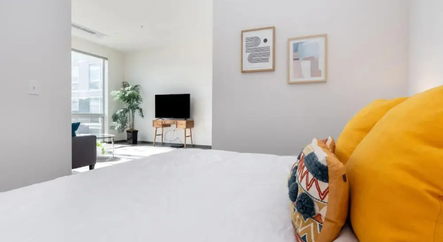 New & Modern  Lux City Escape, Забронировать Отель Чикаго Большой Чикаго, рядом с Калифорния