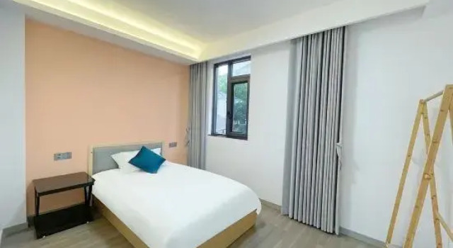 Люкс Lin'an Guide Mountain Wangfenglou Homestay
