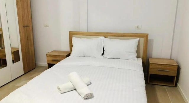 New and modern apartments in villa, near City Center M36