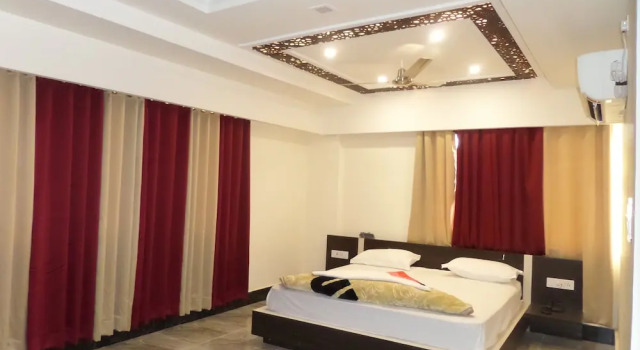 Люкс Hotel Rajmahal Roorkee