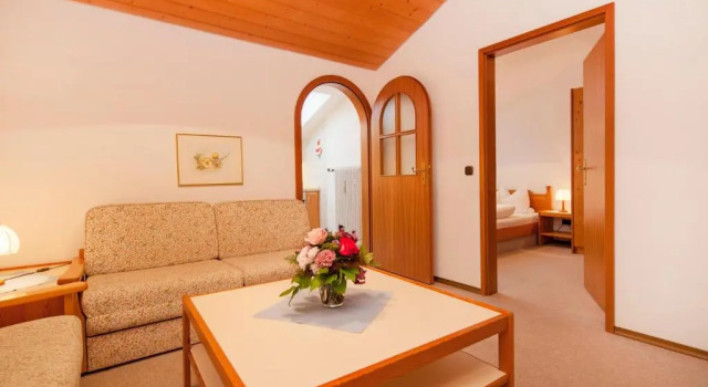 Gschwendtnerhof Böhm Appartement 22, Varaa Huoneisto Hotellit Baijeri pysäköinnillä, Pysäköinti
