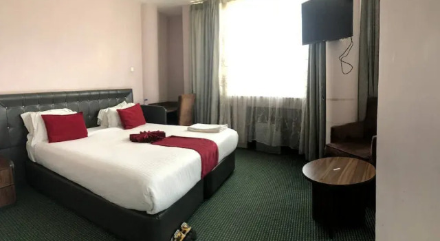 Shalla Guesthouse and Wellness Center