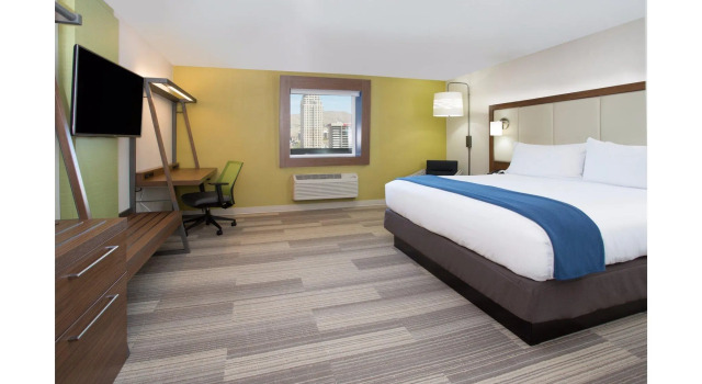 Двухместный люкс Holiday Inn Express & Suites - Olathe South by IHG