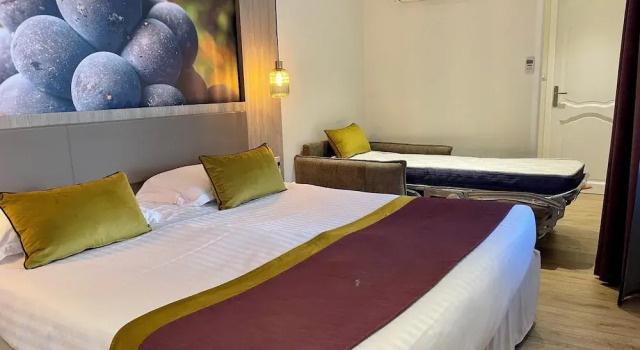 Номер Deluxe Best Western Hôtel De France