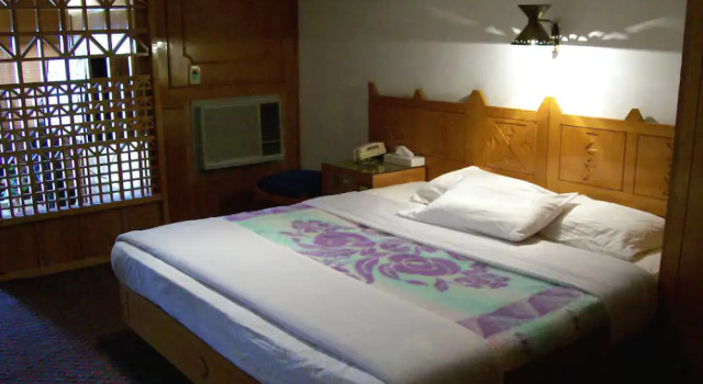 Nefertari, Rezervovat Hotel Abú Simbel Asuán