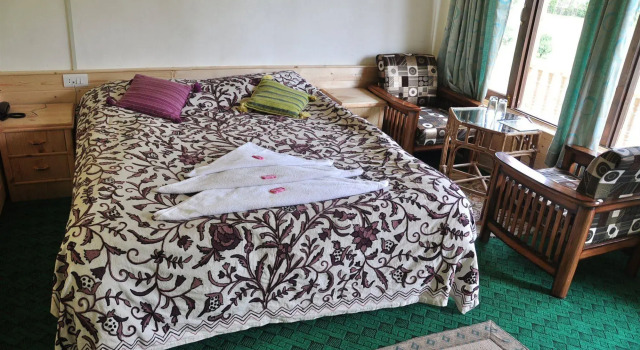 Himalaya House, Забронировать Отель Отели Пахалгам с бассейном, Бассейн