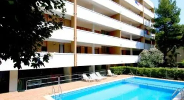 Capitol, Prenota Hotel Hotel a Veneto con piscina, Piscina