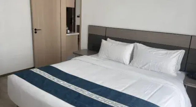 Люкс Superior Guanggu International Apartment