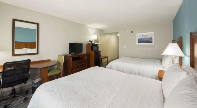 Четырёхместный номер Standard Hampton Inn Melbourne-Viera