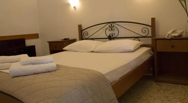 Hotel Anixis