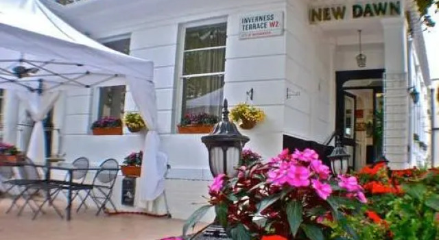Номер Standard New Dawn Hotel