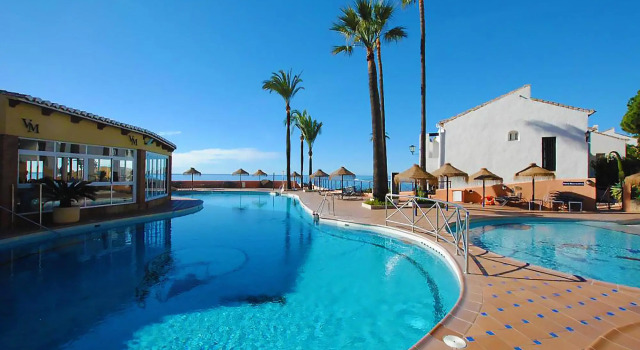 Dona Lola Martha - Spacious 3 bedroom apartment with partial sea views