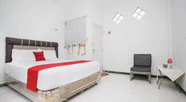Двухместный номер Standard RedDoorz near Bundaran Kecil Palangkaraya