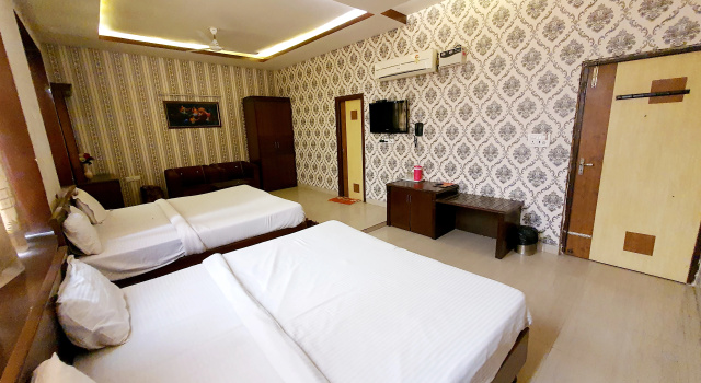 Люкс Hotel Amritsar Inn