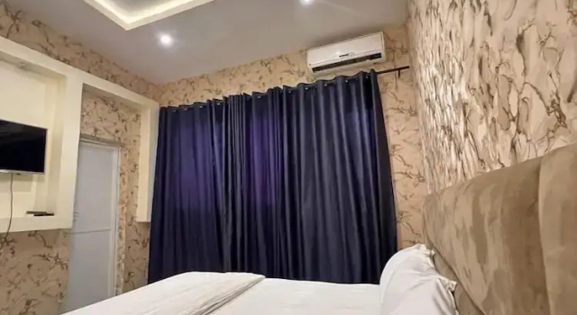 Camera Deluxe Clazz Hotel