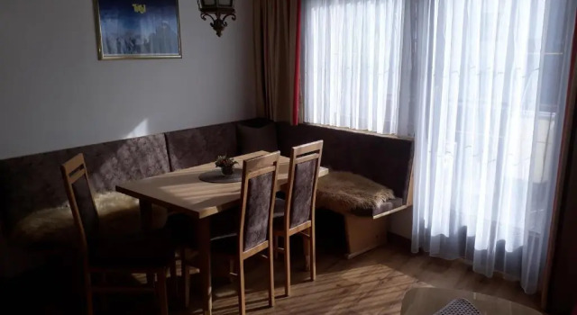 Апартаменты Hotel Garni Alpenruh-Micheluzzi