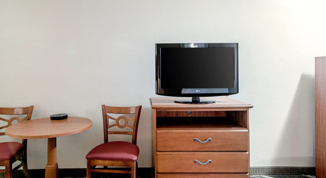Четырёхместный номер Standard Quality Inn Huron