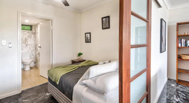 Апартаменты 3 Bedroom Poinciana Lodge