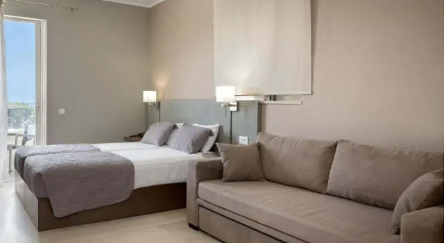 Семейный номер Deluxe Kalamaki Beach Hotel, Zakynthos Island