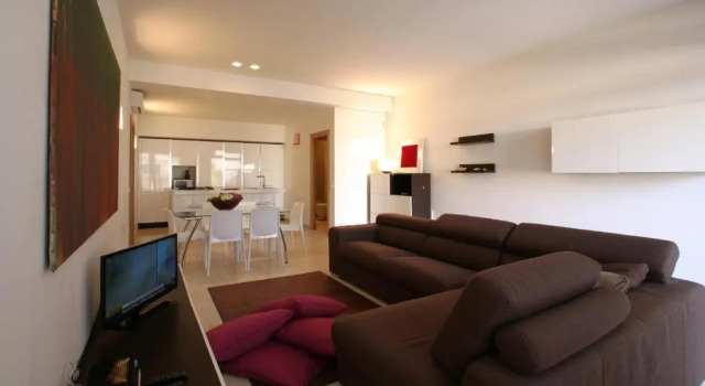 VILLA DELFINI 2-12 Pax, Book Villa Hotels in Sicily with a Pool, Swimming Pool