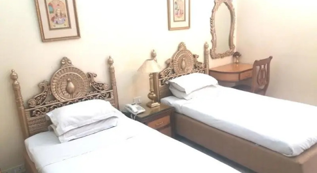 Bajaj Indian Homestay