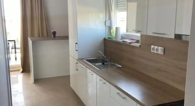 Апартаменты Deluxe Sunset Apartments