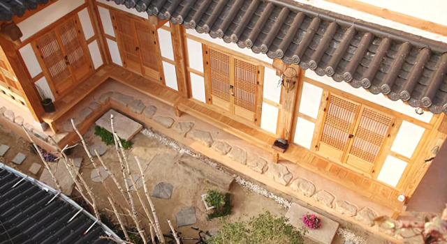Jeonju Cheonnyunu-i-achim Pension, Забронировать Отель Чонджу Чолла-Пукто, рядом с Конфуцианская школа хянгё в Чонджу
