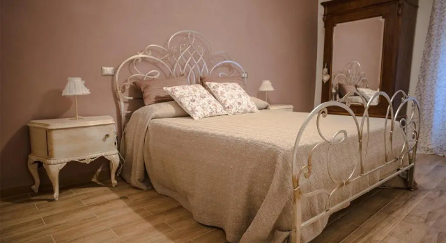 Livia s Charming House, Забронировать Отель Тревиньяно-Романо Озеро Браччано