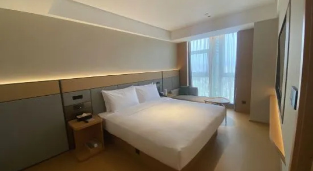 Люкс JI Hotel (Shenzhen Bantian Tianan Cloud Valley)