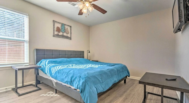 Family Home ~ 5 Mi to Downtown Little Rock!, Забронировать Отель Отели Литтлрок 3 звезды, рядом с Парк Канис, 3*