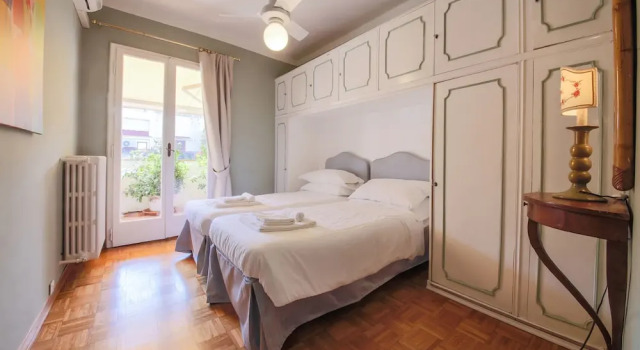 Panoramic Attic, Забронировать Отель Сан-Фредиано Флоренция, рядом с Площадь Кафедрального собора