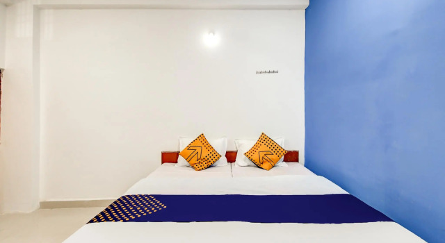 SPOT ON 67006 Hotel Ar Residency, Забронировать Отель Отели штата Махараштры 3 звезды, 3*