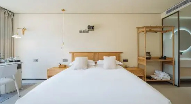 Люкс Deluxe с красивым видом из окна Jiuhuashan Township Yu Homestay (Meat Body Palace Branch)