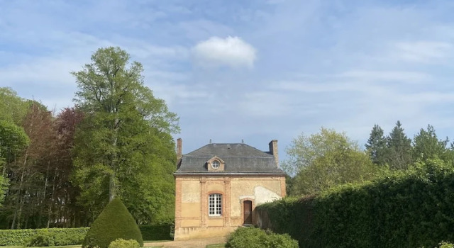 Номер Economy 24H LE MANS Château de Lauresse chambres dhôtes Luxe, avec services