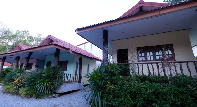 Pum and Plam Homestay Resort, Забронировать Курортный отель Курортные отели Южного Таиланда, Курортный отель