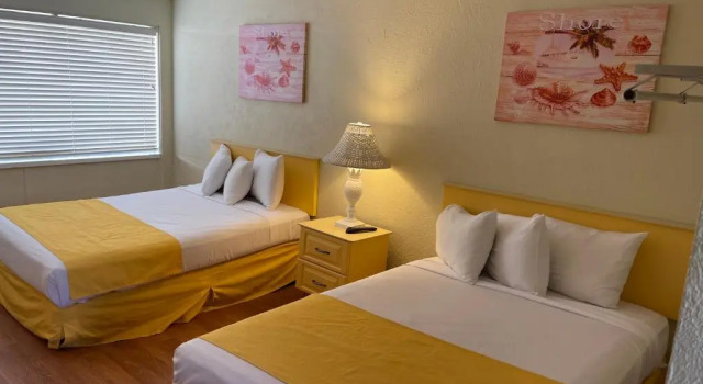Четырёхместный номер Standard American Safari Motel Wildwood Crest Beach