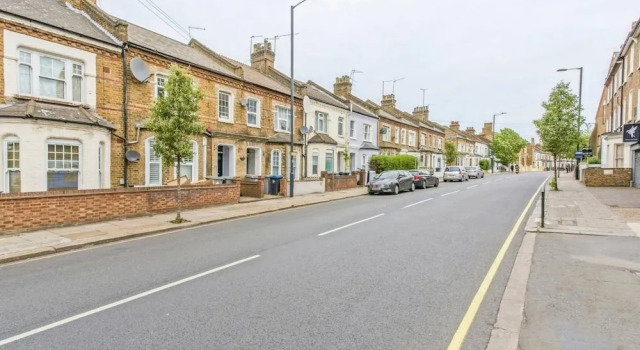 Cosy, Quirky 3 Bed Home In Queen's Park